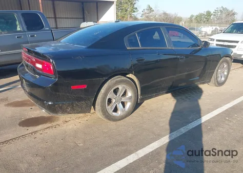 2013 Dodge Charger Se z USA, uszkodzony, nr VIN 2C3CDXBG1DH677603